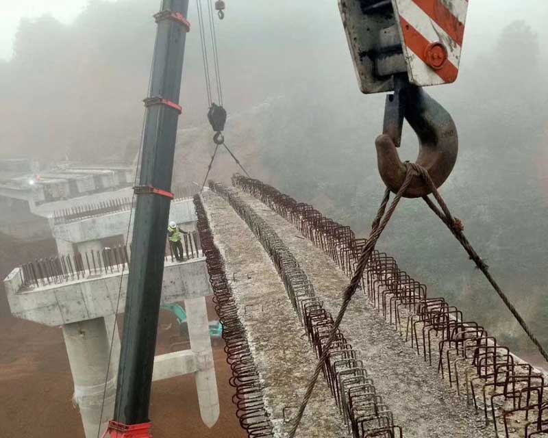 云南高空吊裝案例